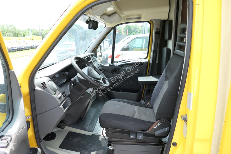 Nyttofordon Iveco Daily 35 S11 C30C AUTOMATIK...