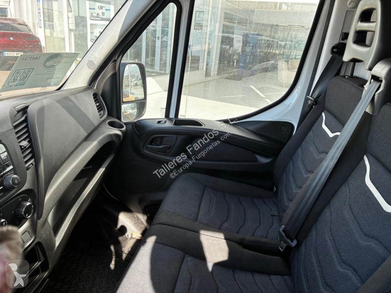 Furgoneta Iveco  35S14 16m3