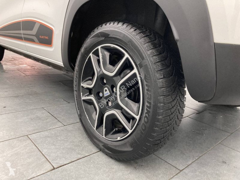 Veículo utilitário Dacia Spring Achat Intégral