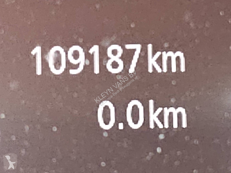 Véhicule utilitaire Renault 2.3 L2H2 150Pk...