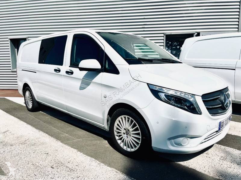 Furgoneta Mercedes