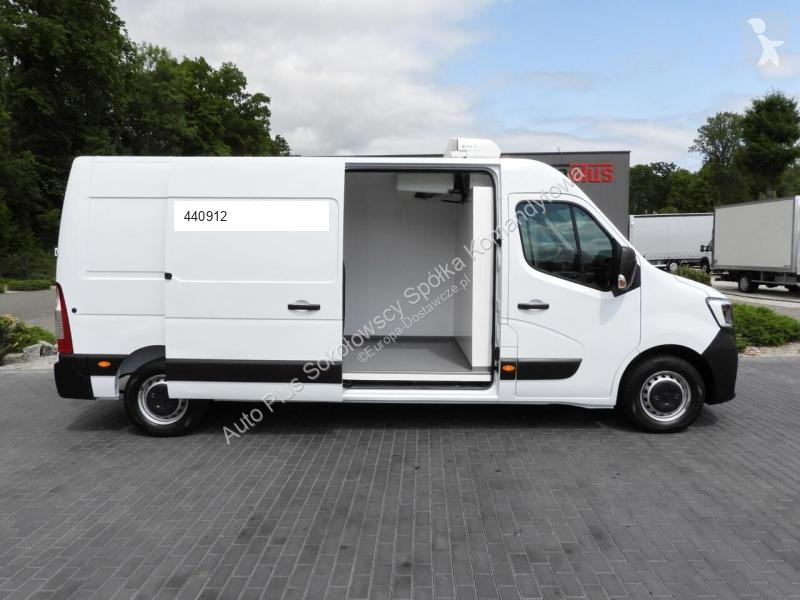 Autoutilitară Renault MASTER  FURGON CHŁODNIA...