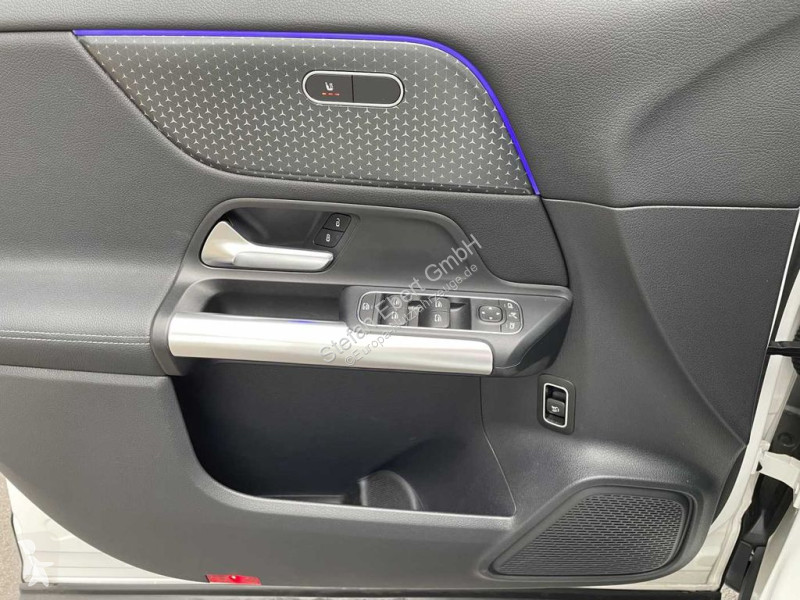 Autoutilitară Mercedes GLA  4M 8G Progressive...