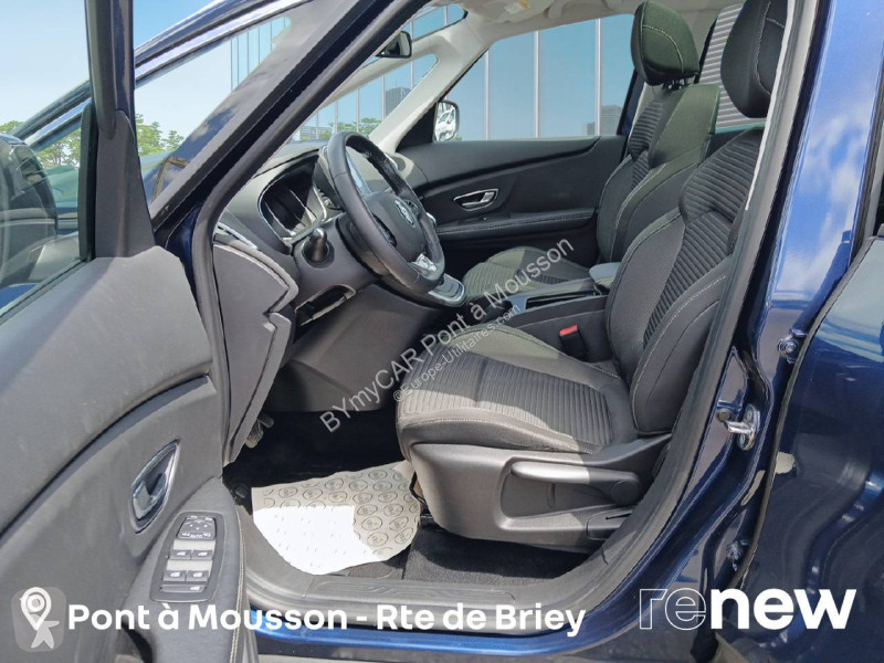 Véhicule utilitaire Renault Grand Scenic TCe...