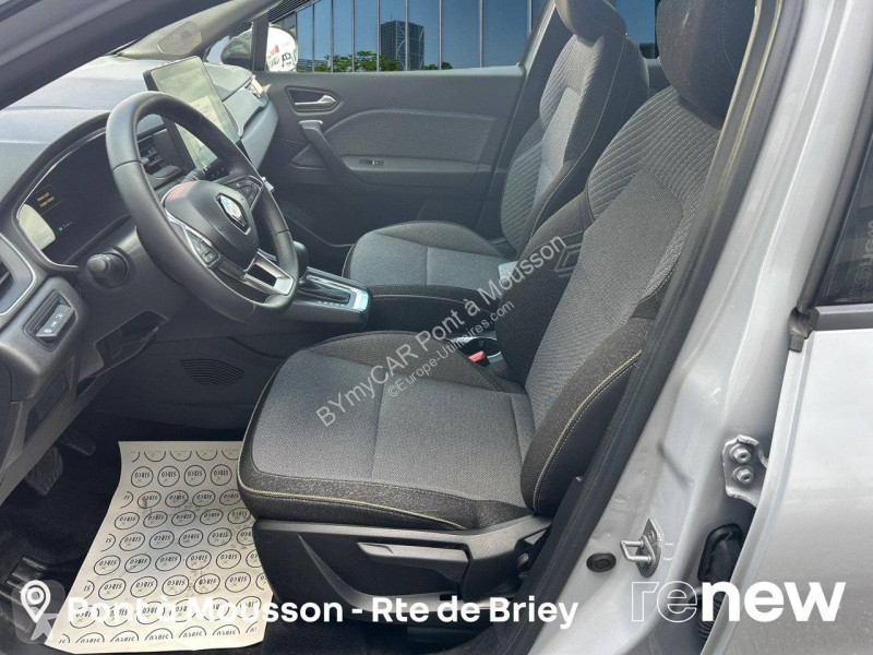Užitkové vozidlo Renault Captur E-Tech full...