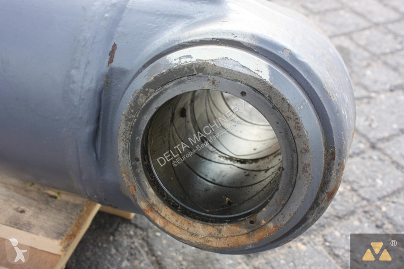 Autoutilitară Volvo Cylinder lift