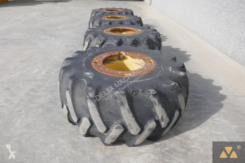 Véhicule utilitaire Caterpillar Wheel GP 30.5L-32