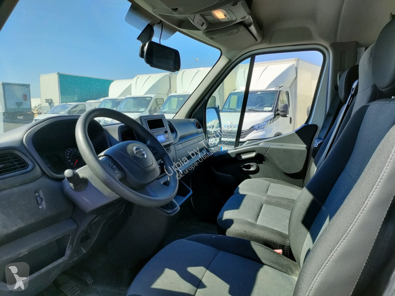 Véhicule utilitaire Nissan INTERSTAR CHASSIS...