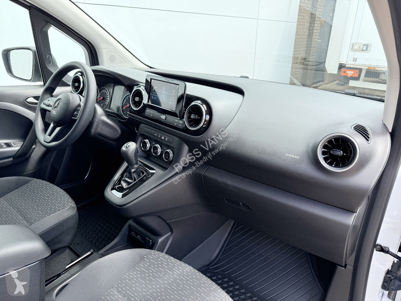 Autoutilitară Mercedes 112 Pro L1 Elektrisch...