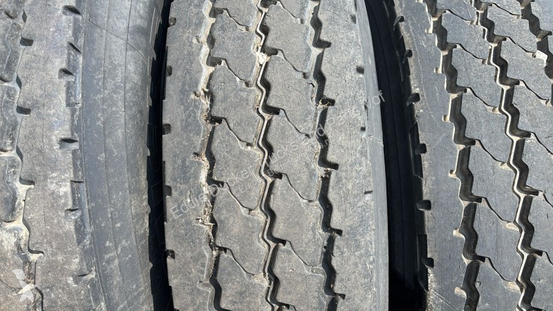 Autoutilitară Michelin XZY-2 12.00R20