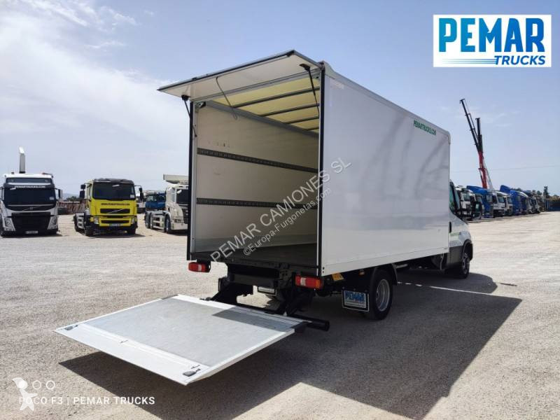 Furgoneta Iveco