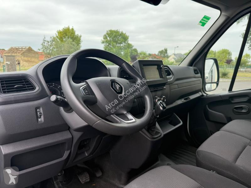Véhicule utilitaire Renault FOURGON FGN TRAC...