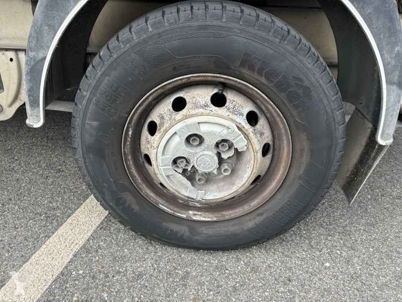 Veículo utilitário Fiat 2.2 JTD 100ch tri-benne