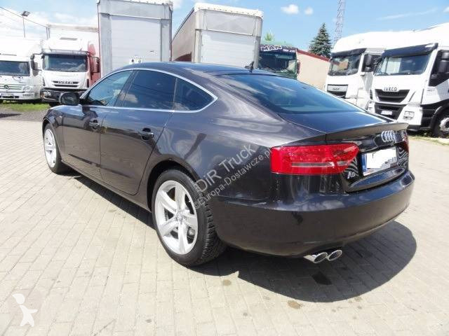 Véhicule utilitaire Audi