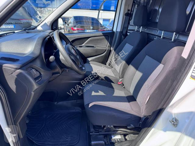 Furgoneta Fiat DOBLO