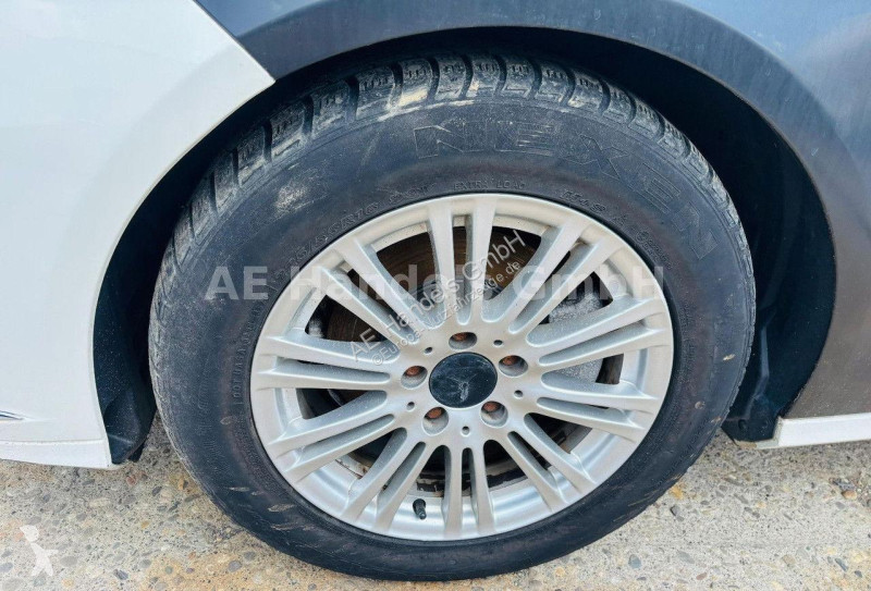 Veicolo commerciale Mercedes E-klasse