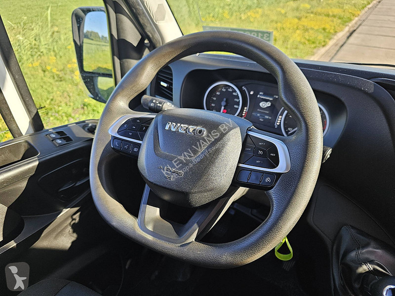Véhicule utilitaire Iveco 35C16 3.0L Kipper...