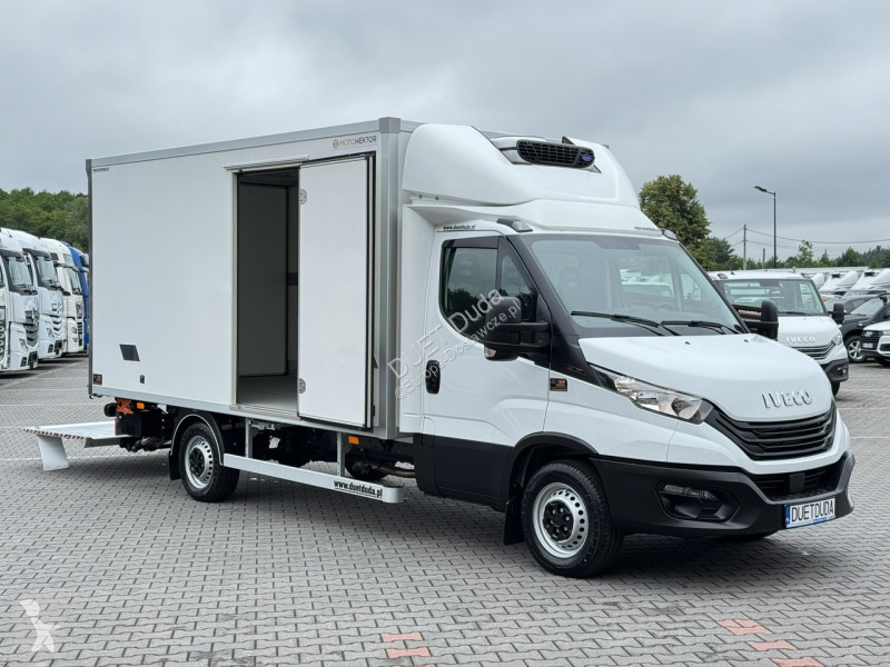 Veicolo commerciale Iveco 35S16 V