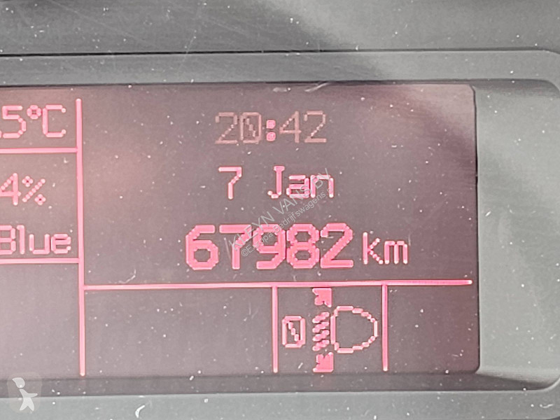 Véhicule utilitaire Iveco 35S14       L2H2...