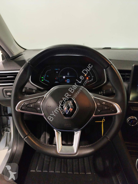 Užitkové vozidlo Renault Clio E-Tech 140