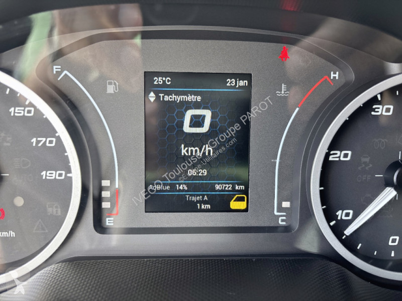Furgoneta Iveco 35C16H3.0 empattement 4100