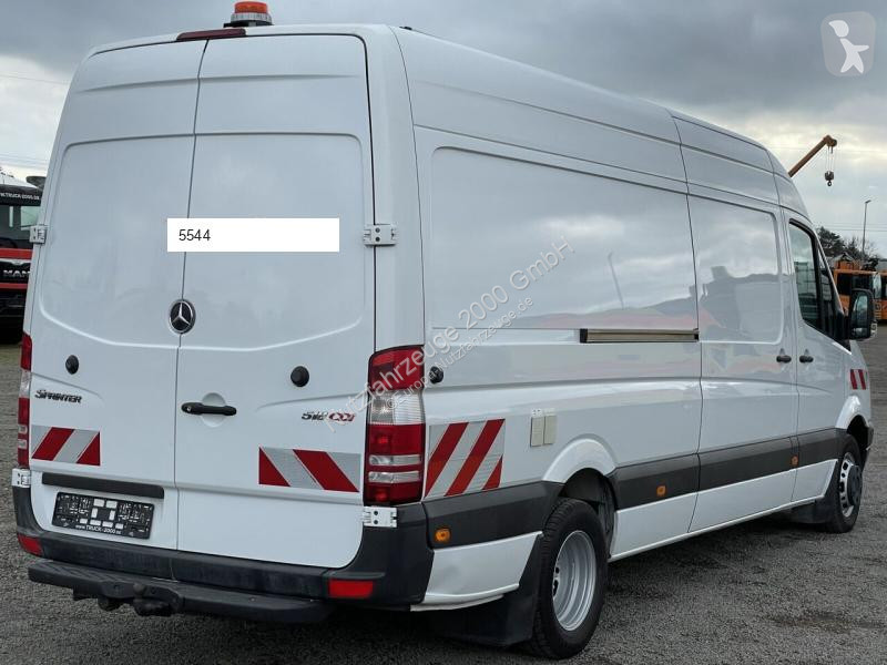 Autoutilitară Mercedes