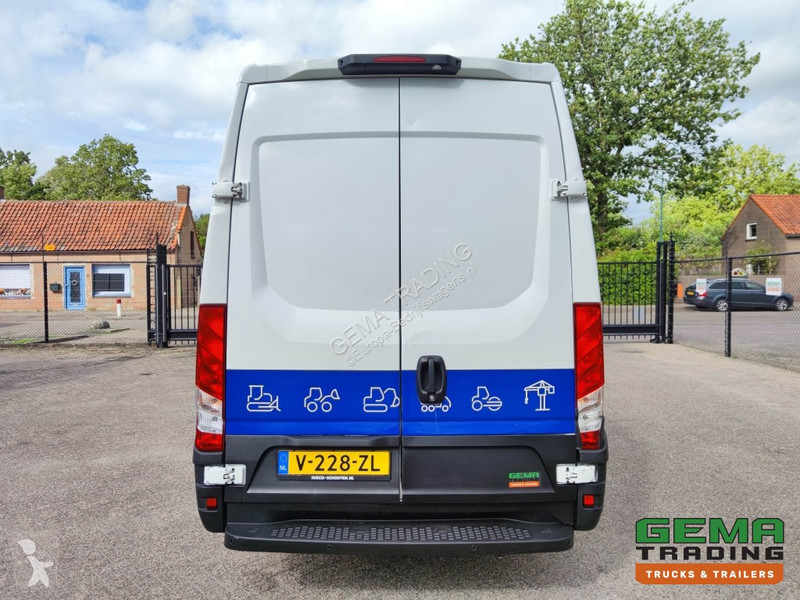 Veicolo commerciale Iveco 35S12 Euro6 Van L2 H2...