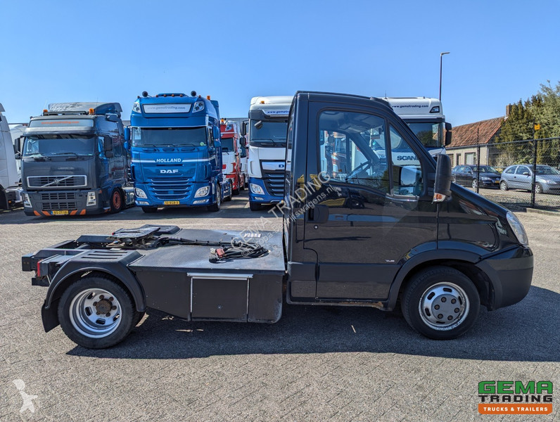Véhicule utilitaire Iveco 4x2 Euro4 -...