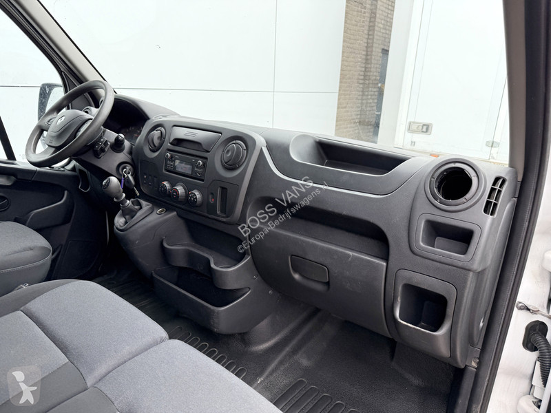 Véhicule utilitaire Renault 130pk T35 2.3 DCi...