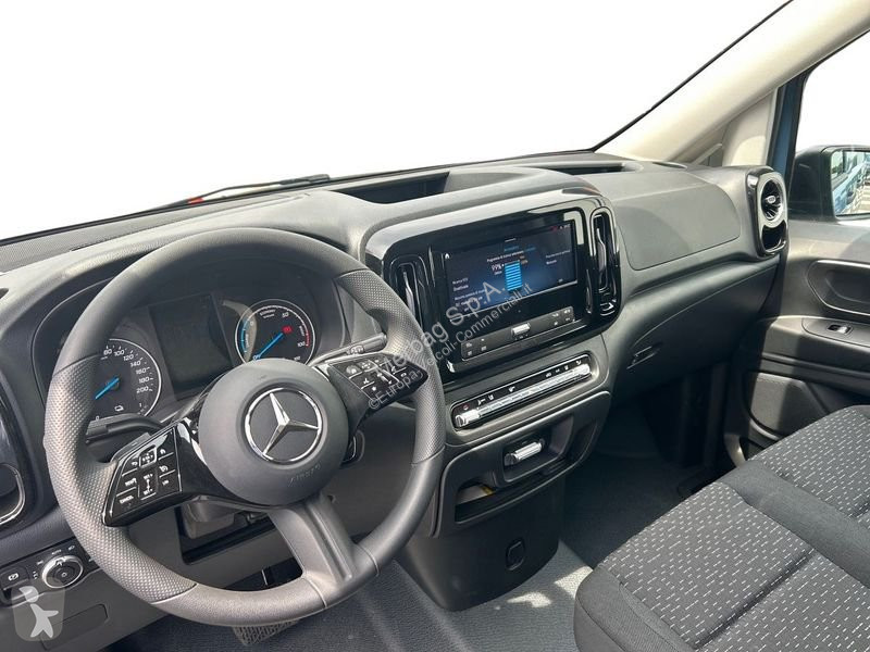 Užitkové vozidlo Mercedes Furgone Long