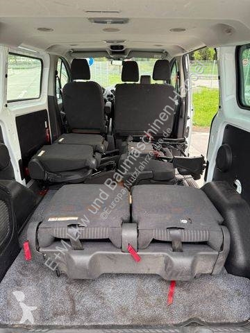 Véhicule utilitaire Ford Transit/Tourneo Kombi...