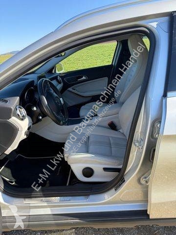 Autoutilitară Mercedes GLA 200 CDI GLA Klasse...