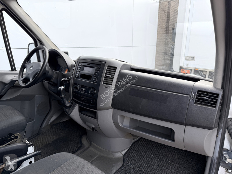 Veicolo commerciale Mercedes 311 2.2 CDI...