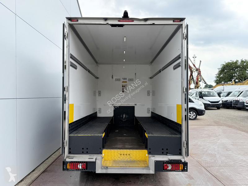 Véhicule utilitaire Renault Plancher T35 2.3...