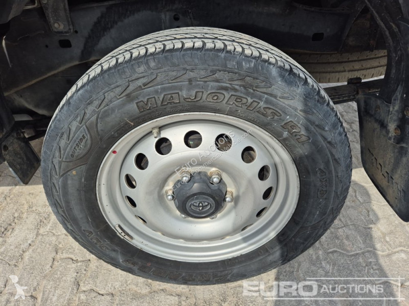 Véhicule utilitaire Toyota Hilux