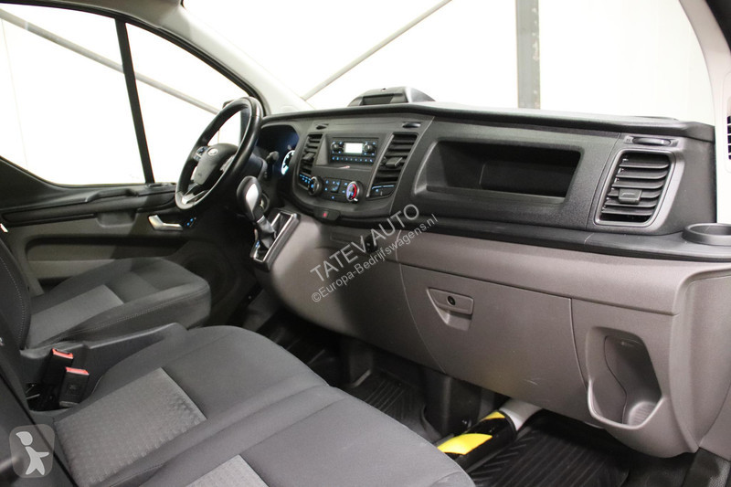 Autoutilitară Ford 2.0 TDCI L2H1 Financial...