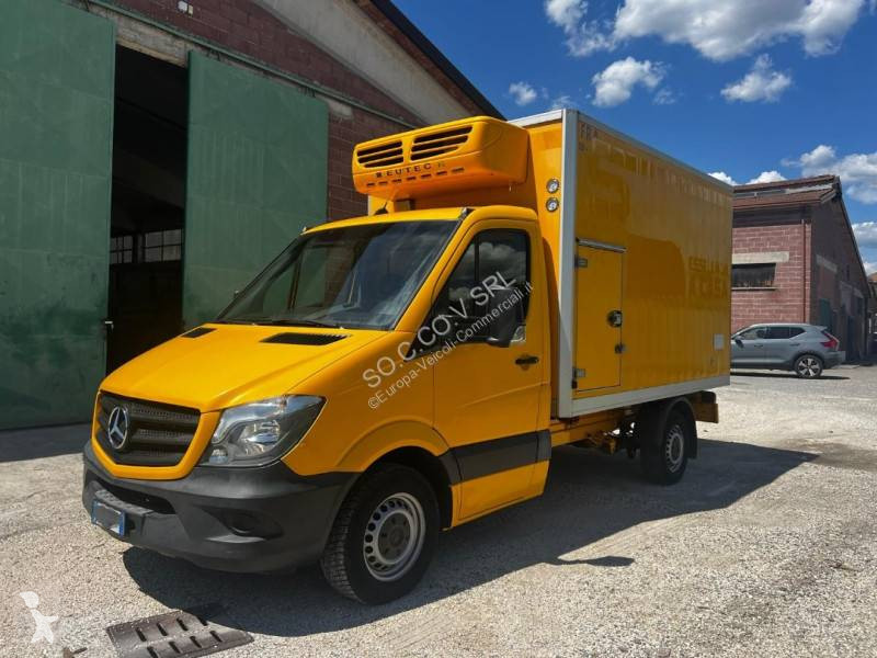 Véhicule utilitaire Mercedes