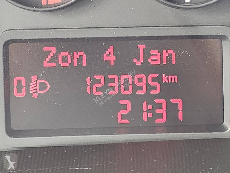 Bedrijfswagen Iveco 35C16 Bakwagen Laadklep!