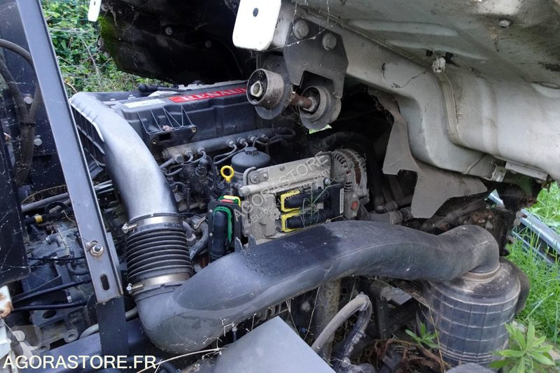 Veicolo commerciale Renault MIDLUM