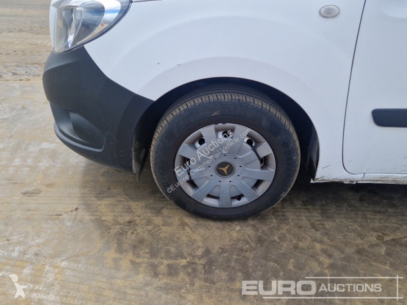 Véhicule utilitaire Mercedes