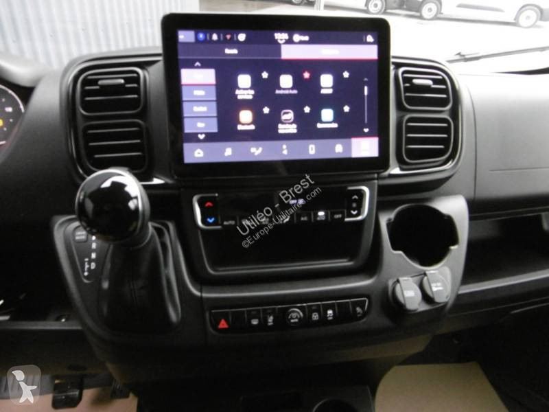 Véhicule utilitaire Opel