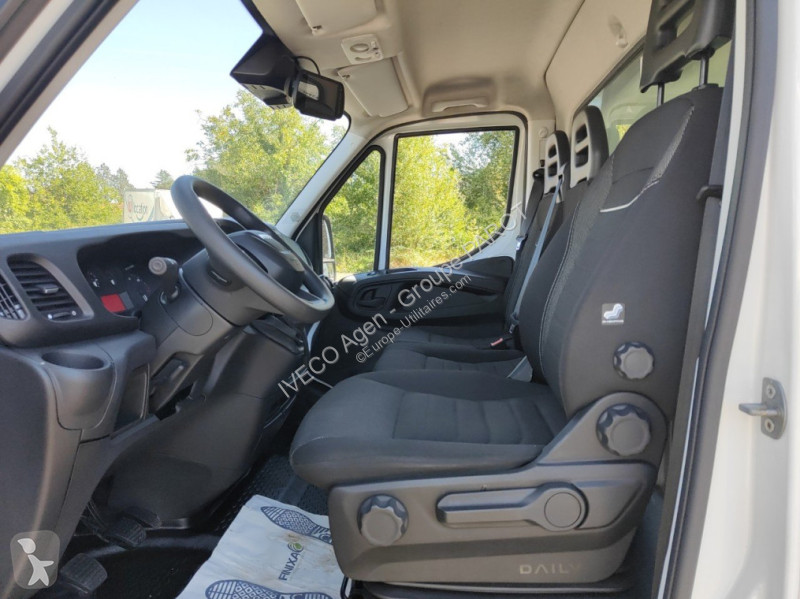Veicolo commerciale Iveco 35C16H3.0 empattement...