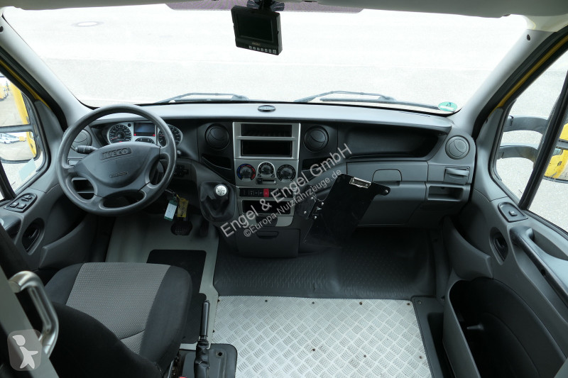 Veicolo commerciale Iveco Daily 35 S11 C30C...