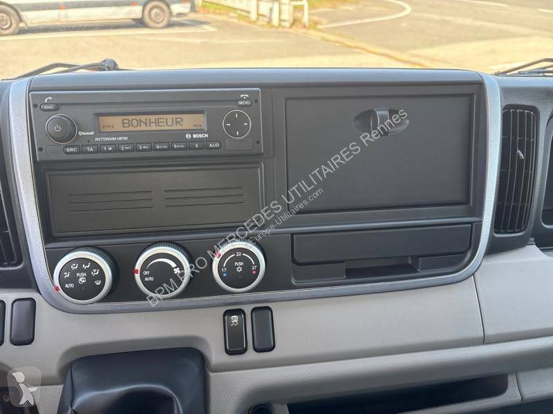 Furgoneta Fuso CCb 3C15 Empattement 28