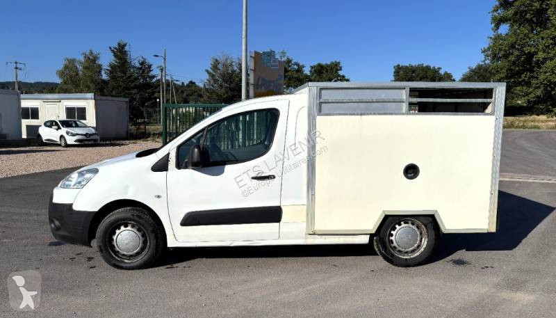 Véhicule utilitaire Peugeot