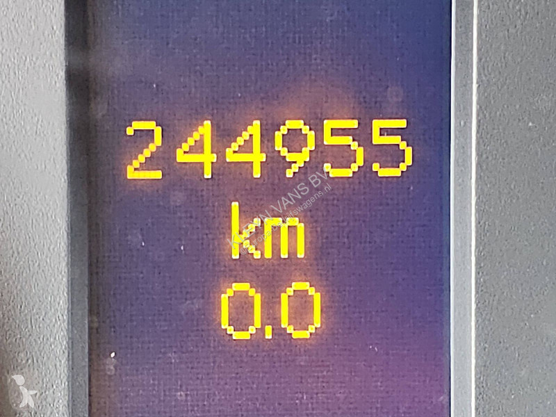 Autoutilitară Mercedes 316 Bakwagen Deuren!