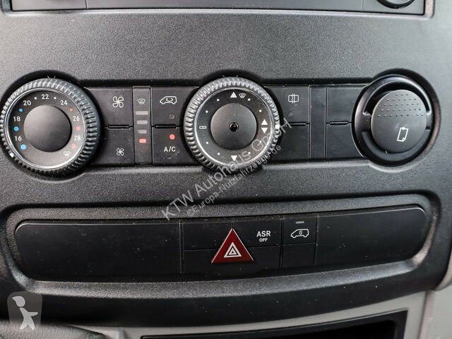 Autoutilitară Mercedes 316CDI...