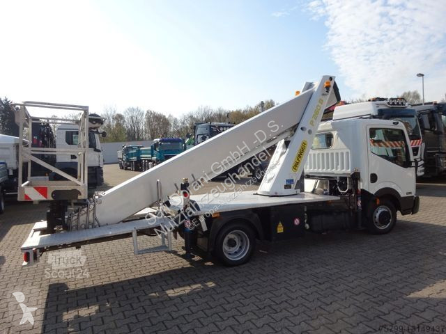 Furgoneta Nissan CABSTAR 35.13 PALFINGER...