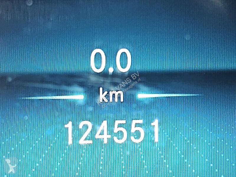 Nyttofordon Mercedes 317 laadklep EURO6