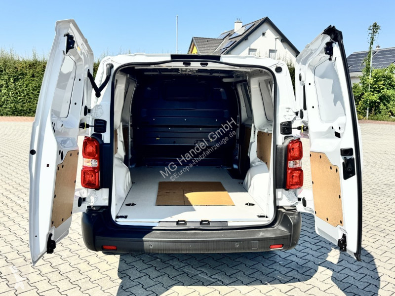 Autoutilitară Fiat Scudo  M BlueDHi 120 6-Gang